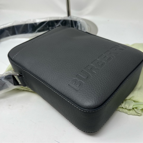 New Burberry leather messenger bag Thornton Small Messenger Bag Crossbody bag - Picture 5 of 10